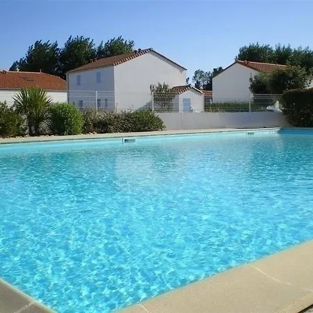 Casa de Férias Maison La Faute-sur-mer, 3 Pieces, 5 Personnes - Fr-1-194-100 *